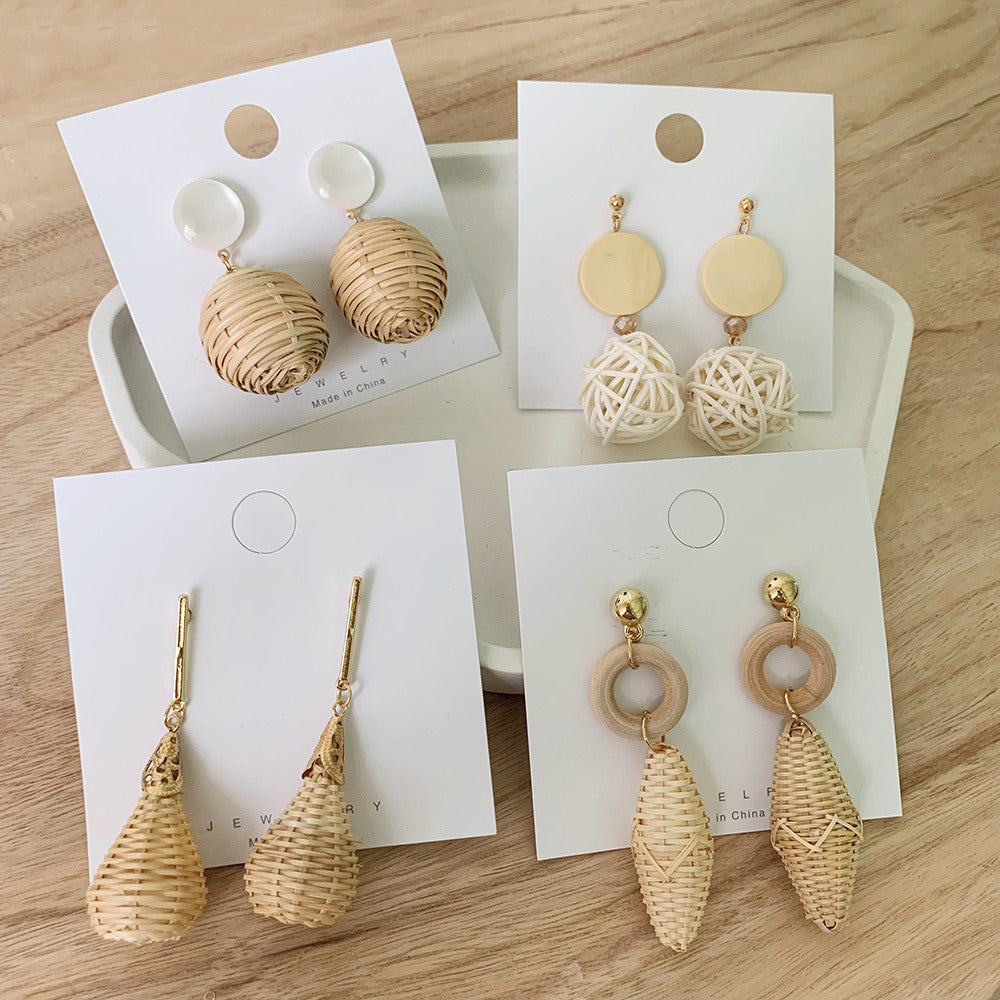 Hot selling rattan earrings new bamboo rattan hand-woven fashion round earrings earrings for women